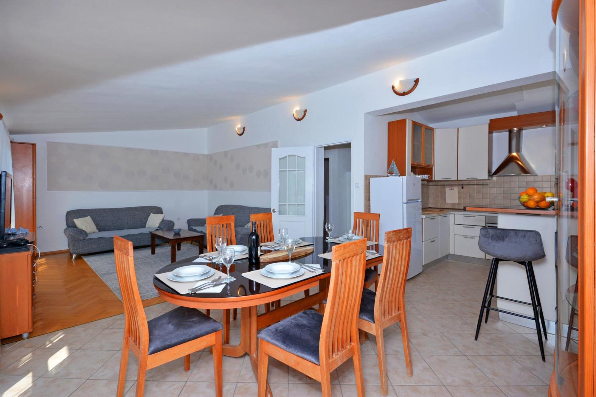 Bacvice Near The Apartman Split