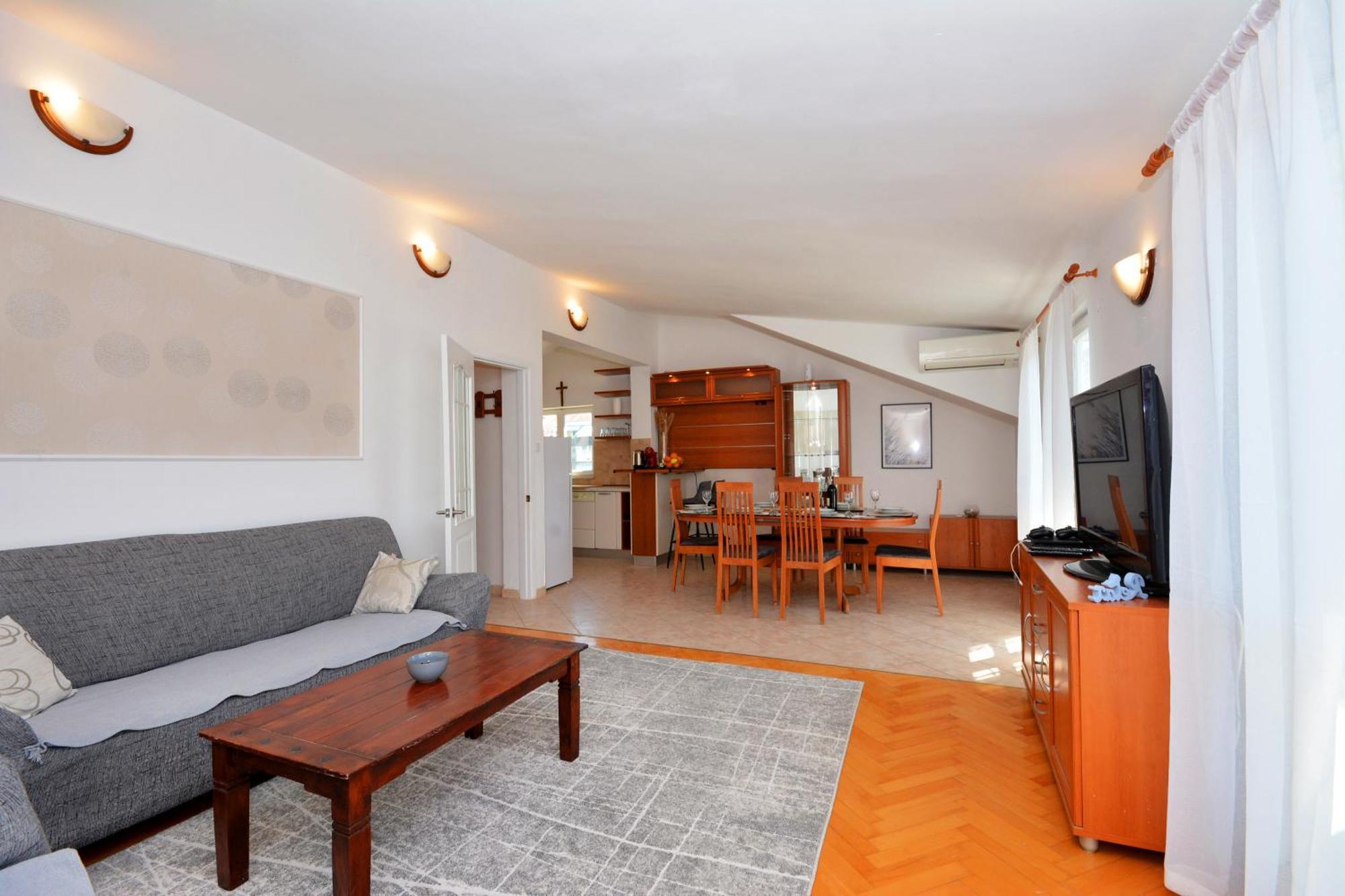 Apartman Bacvice Near The Split